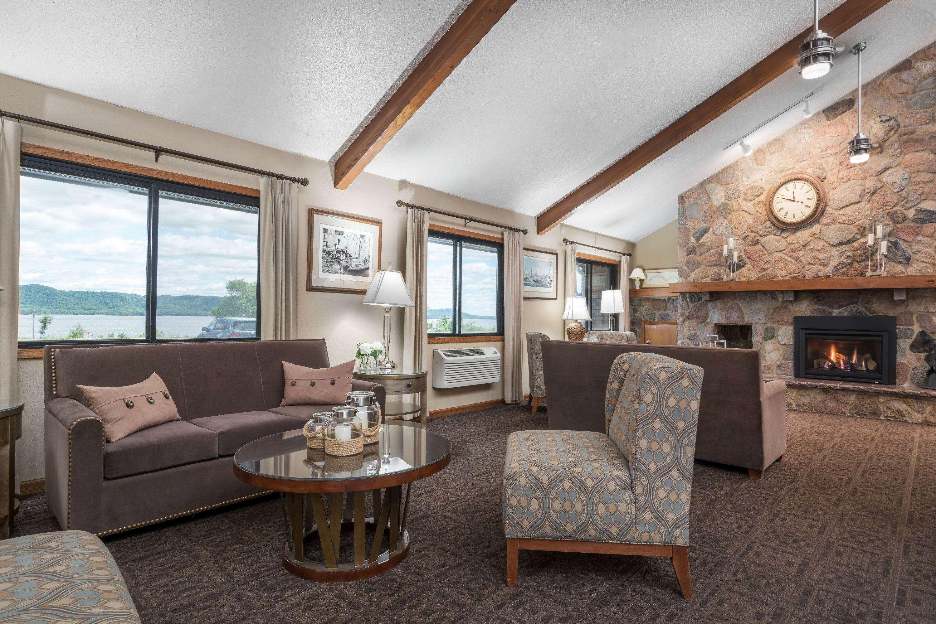 Americinn By Wyndham Lake City Esterno foto